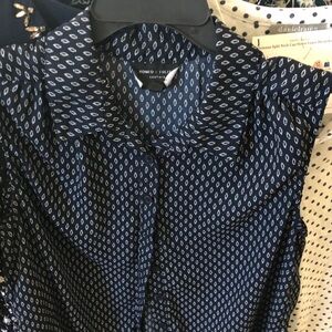 Romeo & Juliet Couture Ladies Patterned Navy Shirt